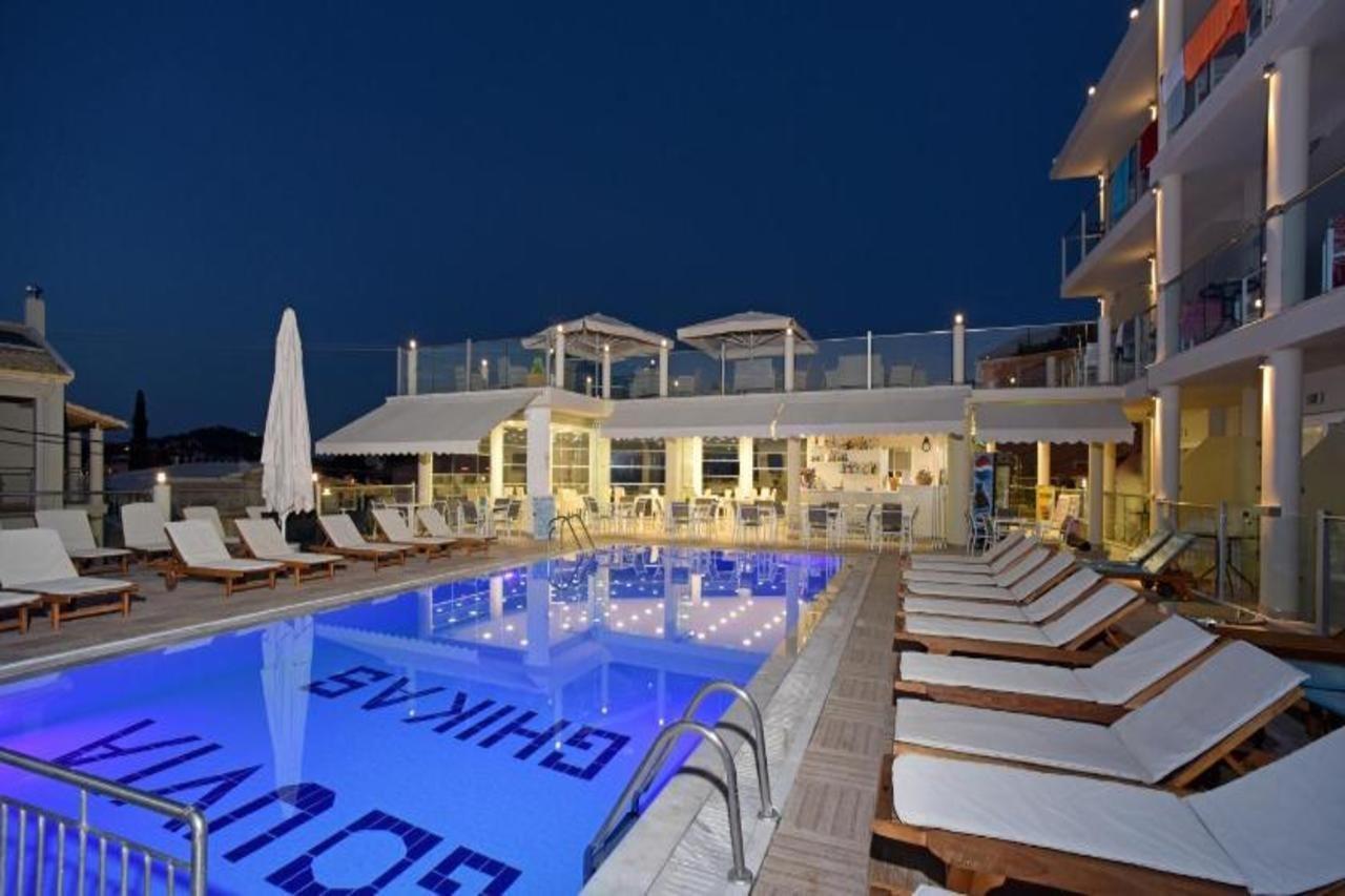 Palapart Gikas Suites And Studios Gouviá Extérieur photo