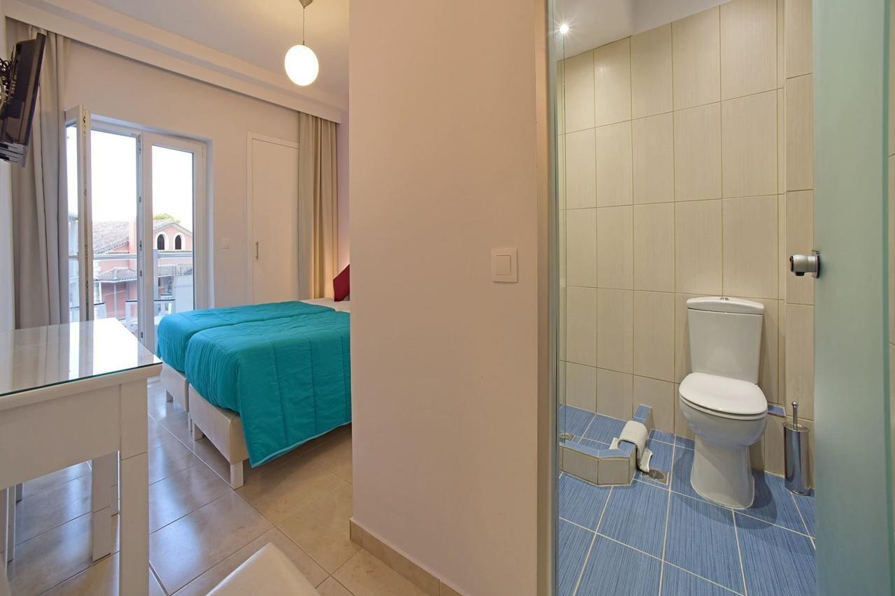 Palapart Gikas Suites And Studios Gouviá Extérieur photo