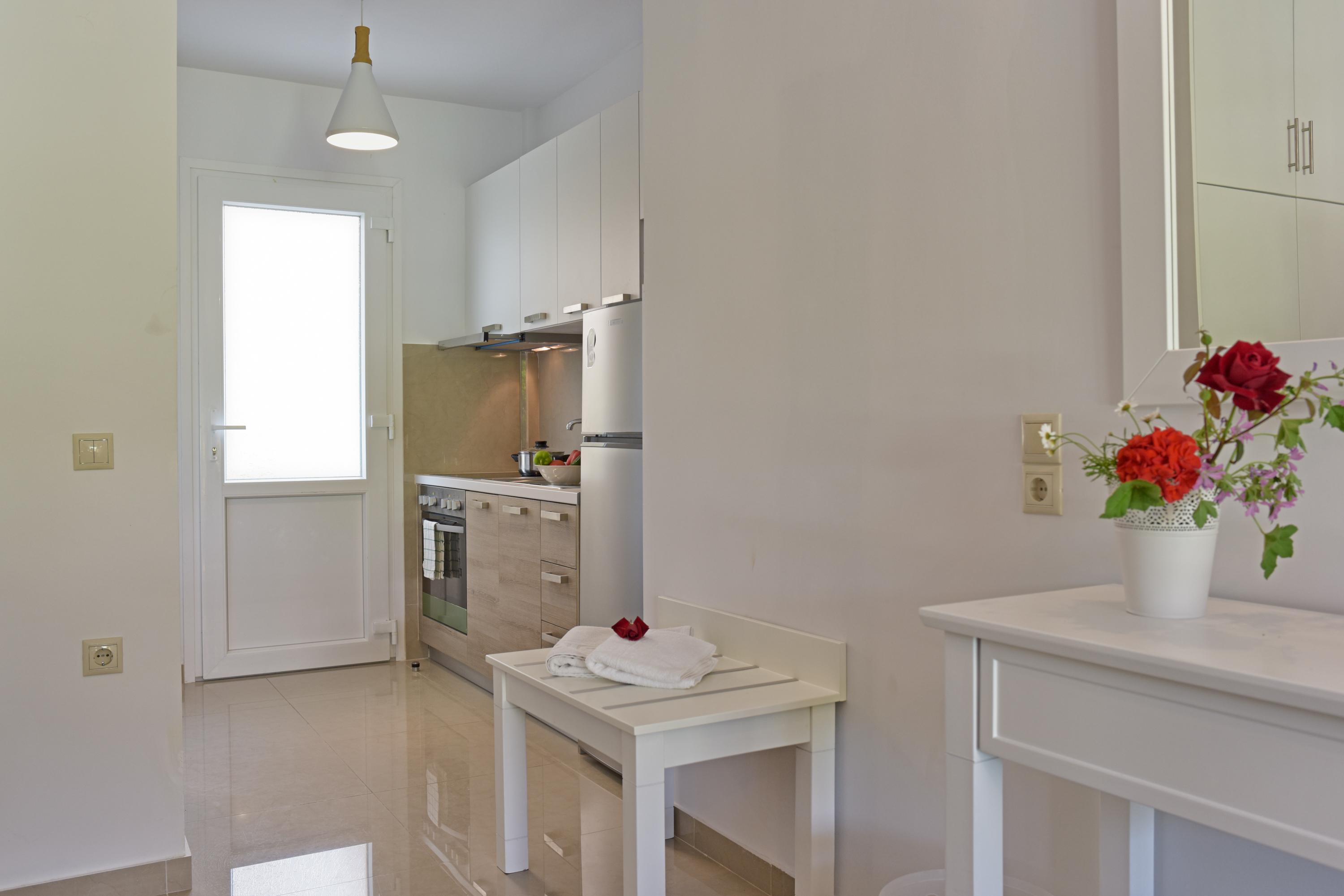 Palapart Gikas Suites And Studios Gouviá Extérieur photo