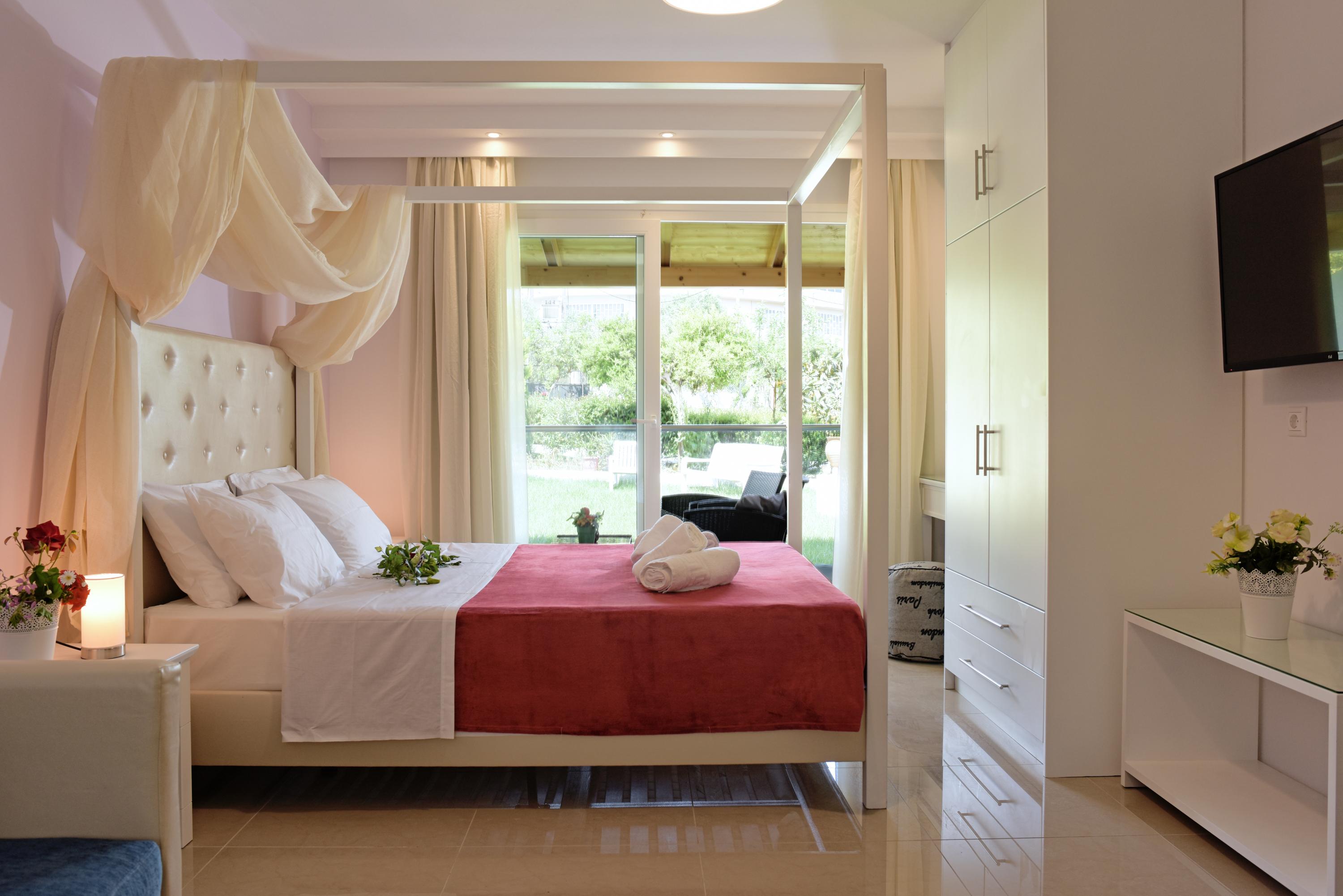 Palapart Gikas Suites And Studios Gouviá Extérieur photo