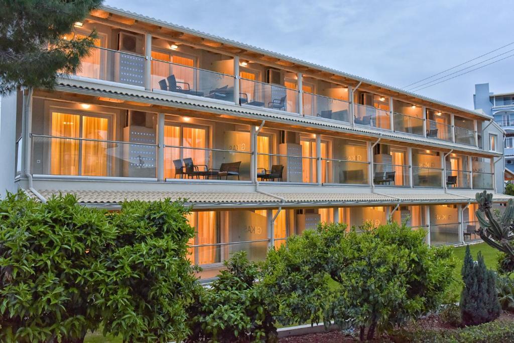 Palapart Gikas Suites And Studios Gouviá Extérieur photo