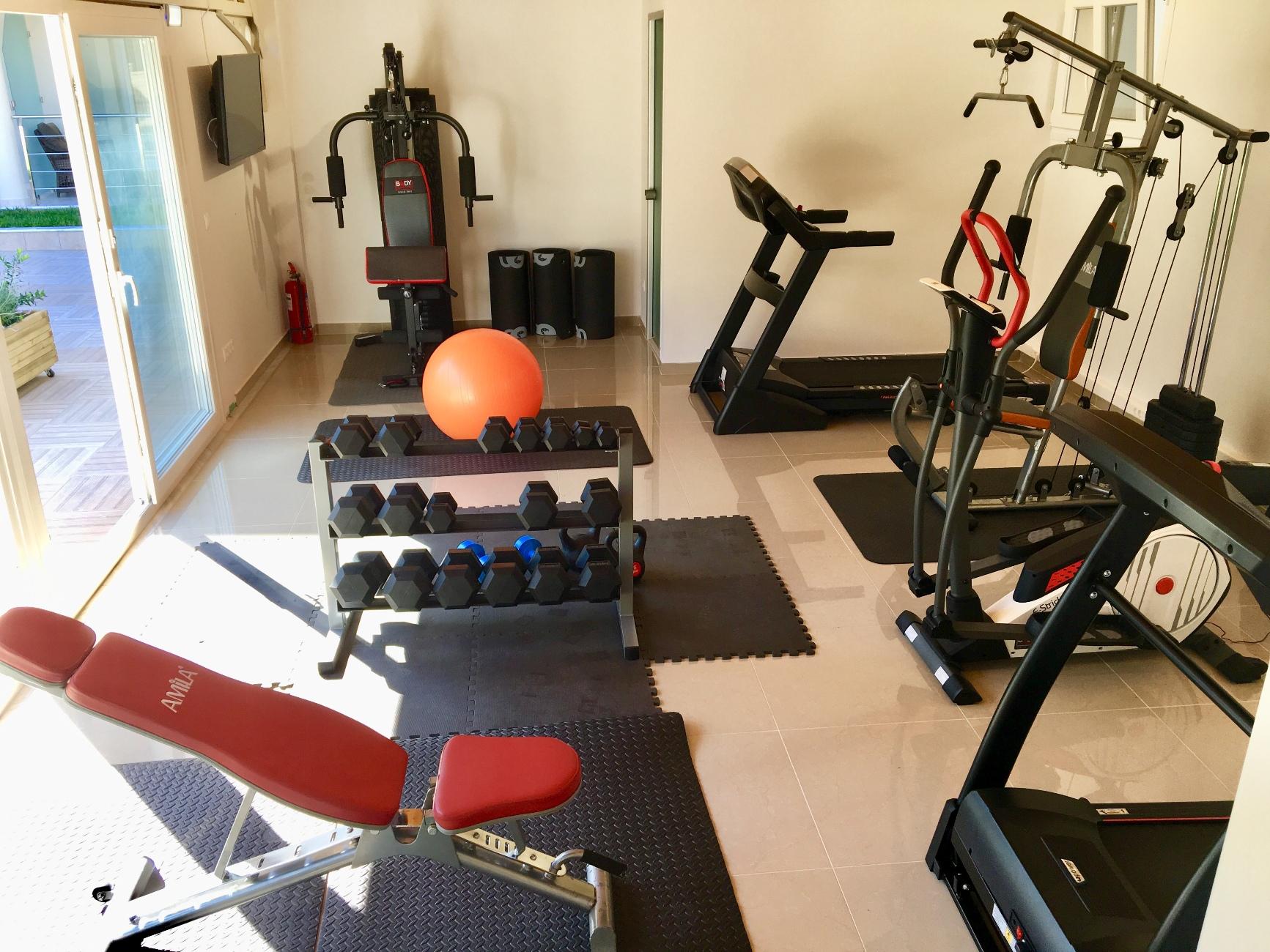Palapart Gikas Suites And Studios Gouviá Extérieur photo