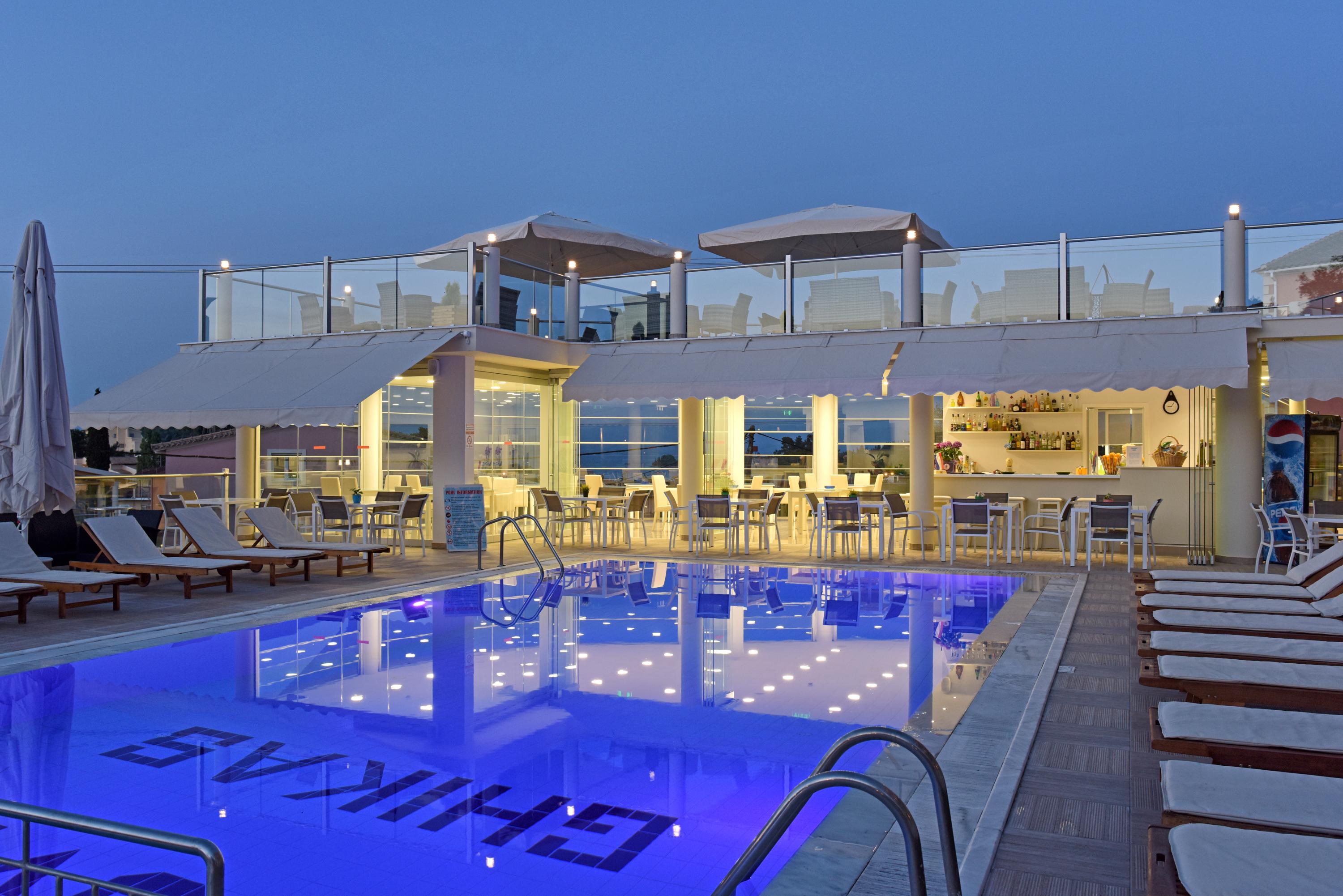 Palapart Gikas Suites And Studios Gouviá Extérieur photo